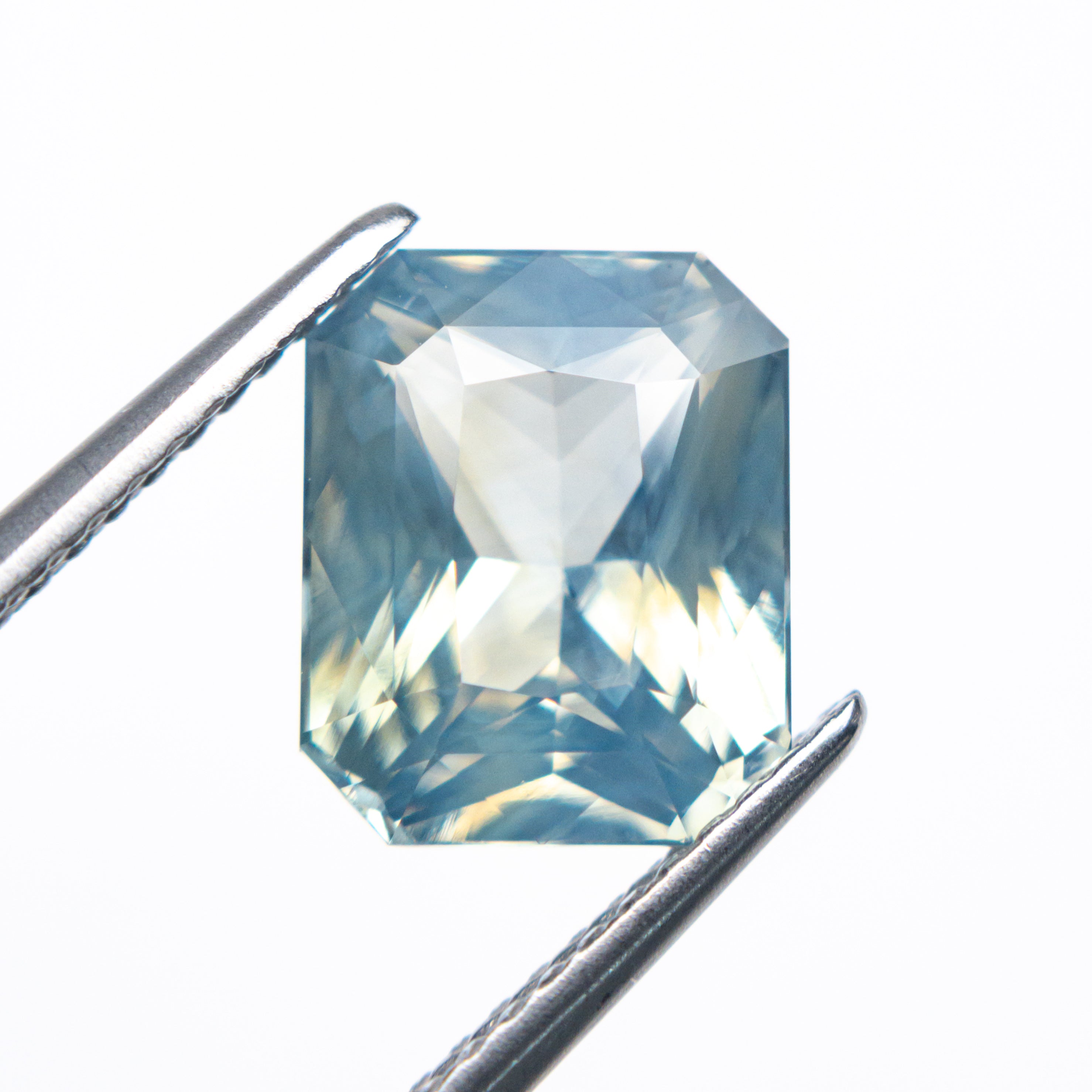 4.17ct 9.92x8.10x5.34mm Cut Corner Rectangle Brilliant Sapphire 27506-01