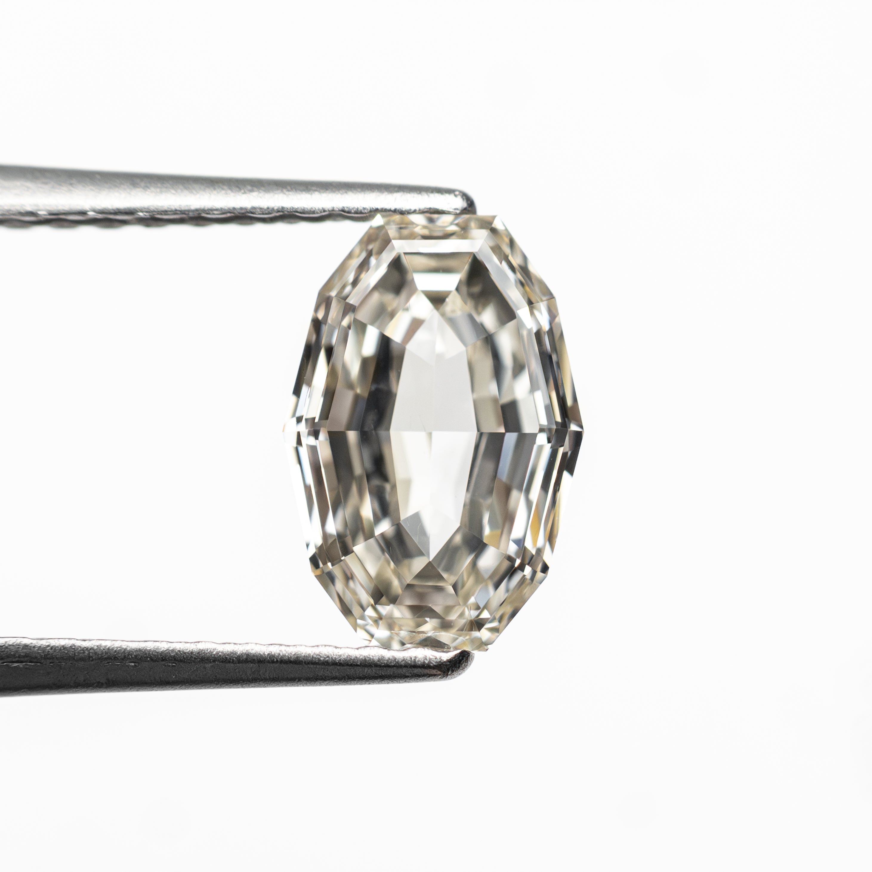 1.25ct 7.93x5.43x3.31mm VVS2 L Geo Oval Step Cut 🇿🇦 27518-15