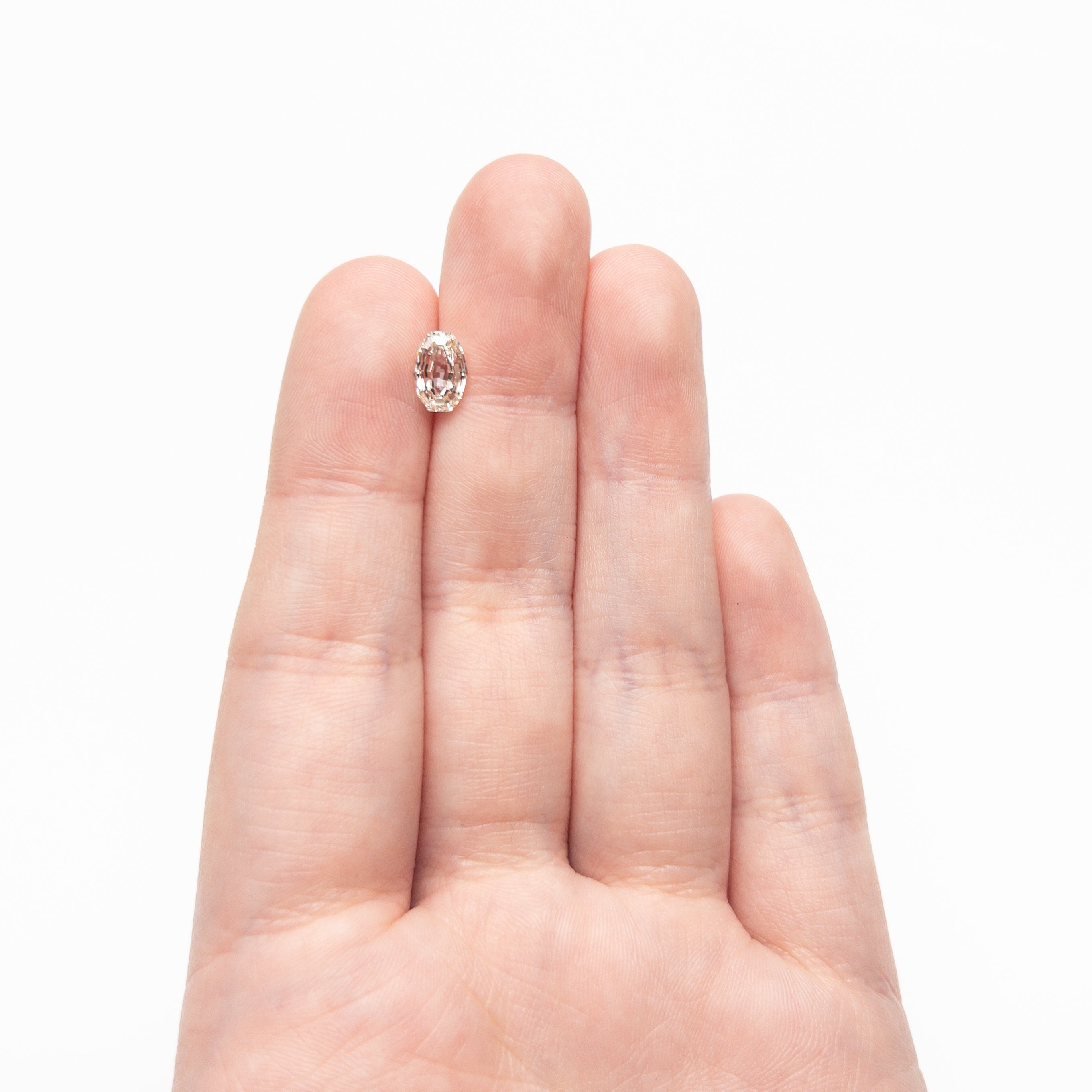 1.25ct 7.93x5.43x3.31mm VVS2 L Geo Oval Step Cut 🇿🇦 27518-15