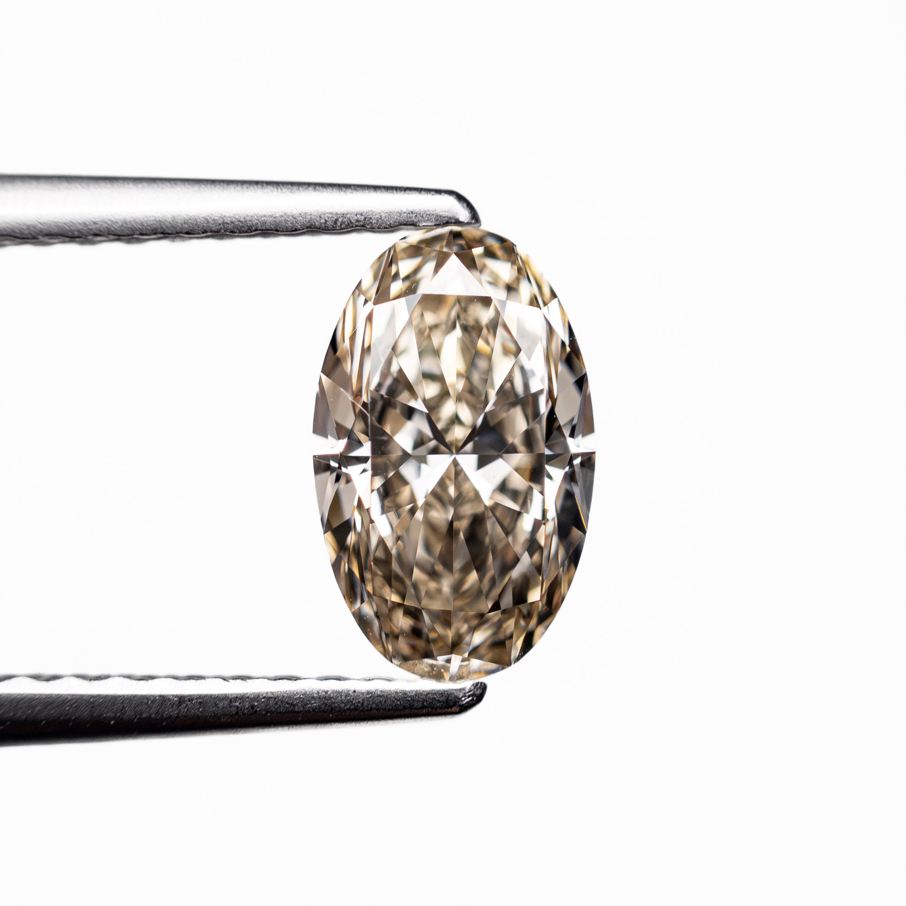 1.00ct 8.33x5.20x3.35mm GIA VS2 U-V Oval Brilliant 🇿🇦 27531-01