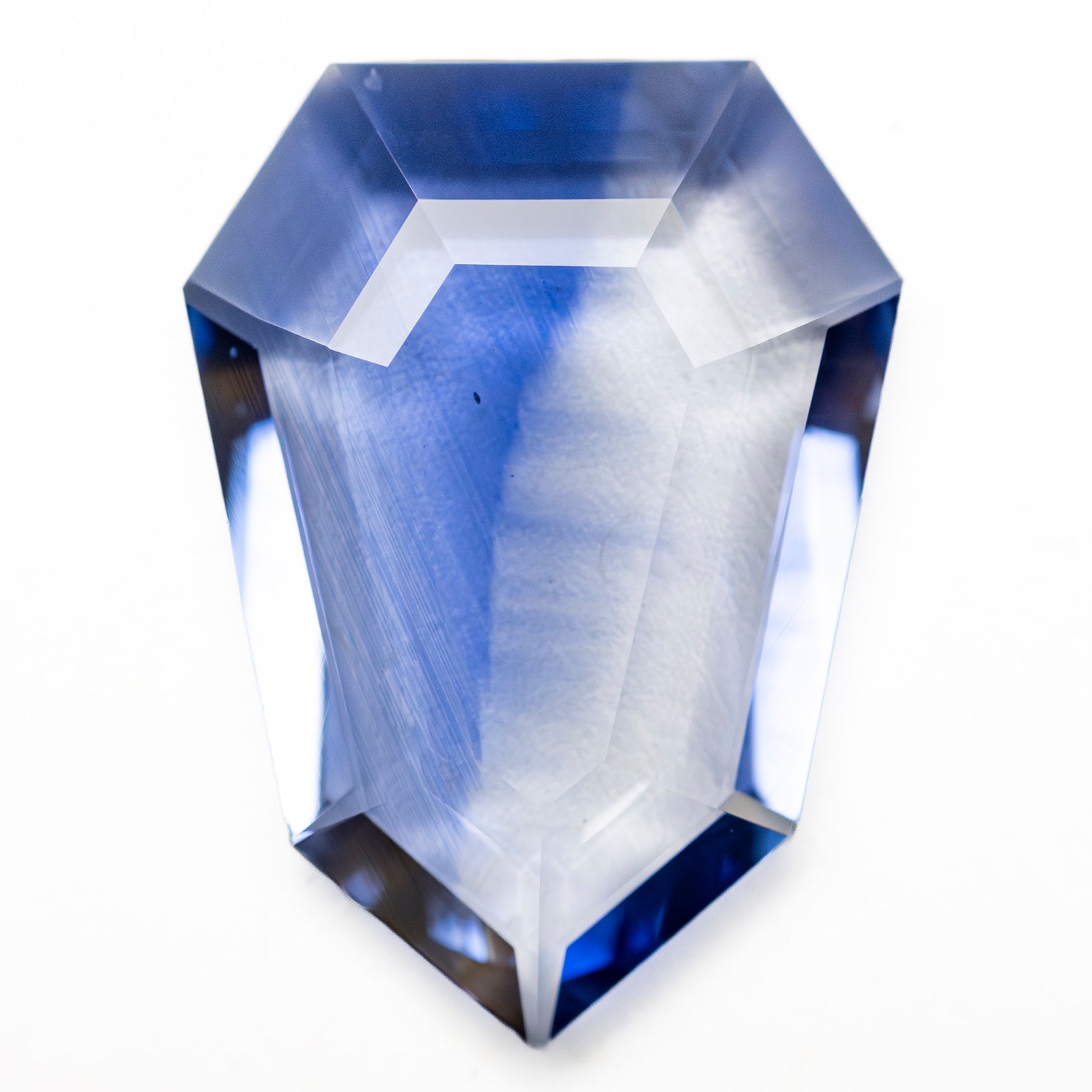 8.18ct 17.90x13x3.50mm Shield Portrait Cut Sapphire 27715-01