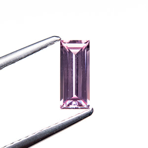 0.57ct 7.55x3.23x2.15mm Baguette Step Cut Sapphire 27721-04