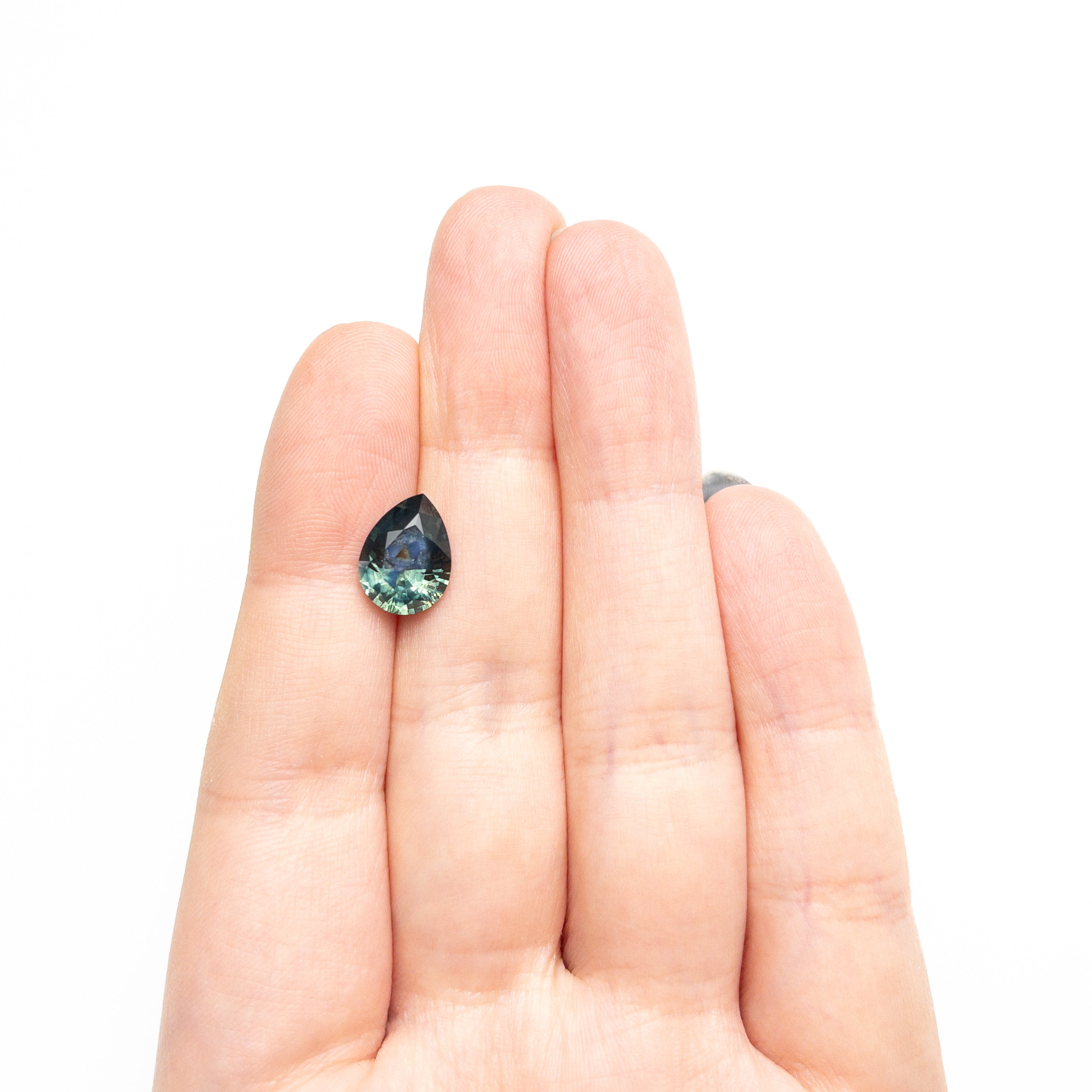 3.95ct 11.57x8.70x5.30mm Pear Brilliant Sapphire 27732-01