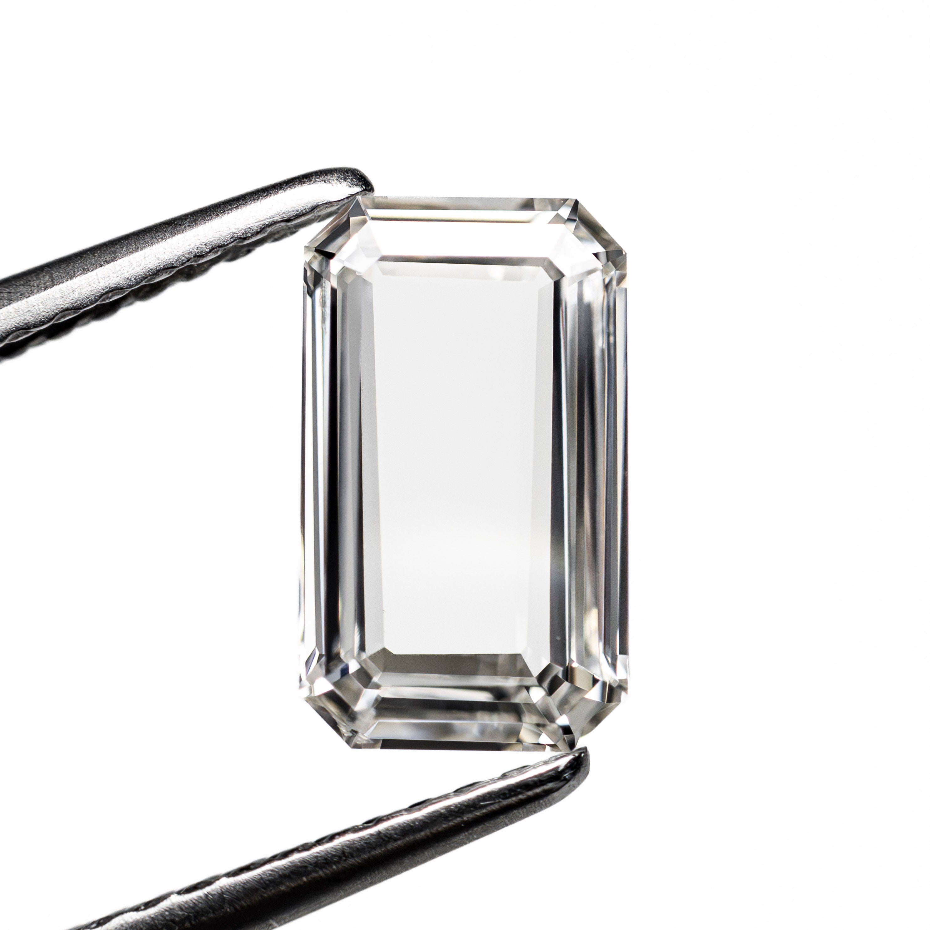 1.52ct 9.45x5.56x2.36mm SI1 G Cut Corner Rectangle Portrait Cut 27780-01