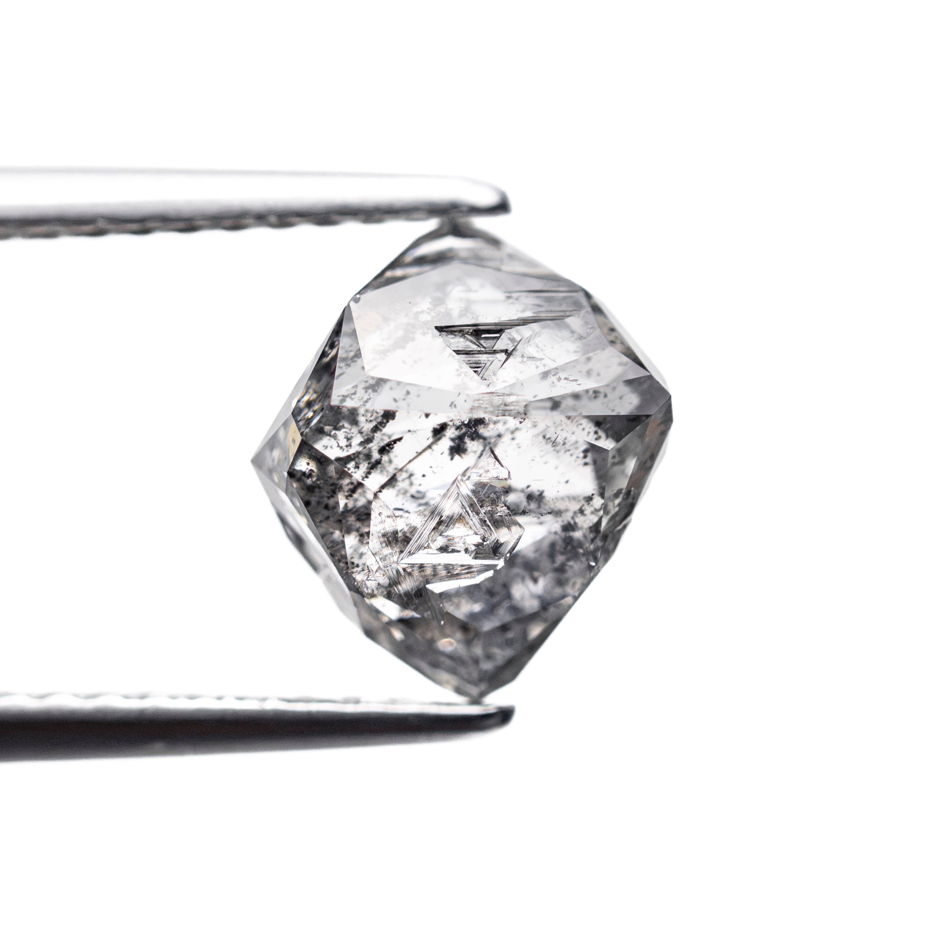 3.11ct 8.91x7.66x6.19mm Octahedron 🇨🇦 27798-03