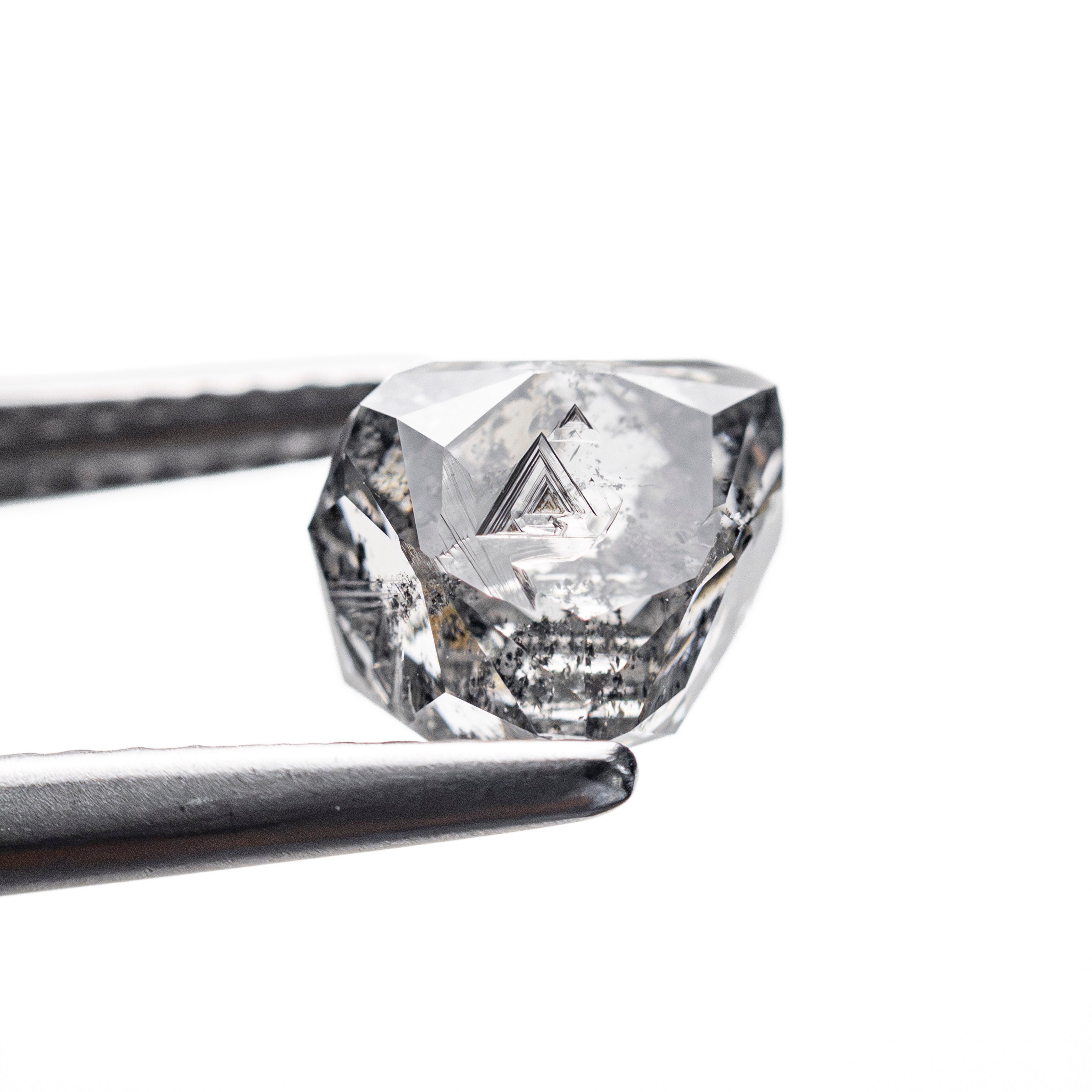 3.11ct 8.91x7.66x6.19mm Octahedron 🇨🇦 27798-03
