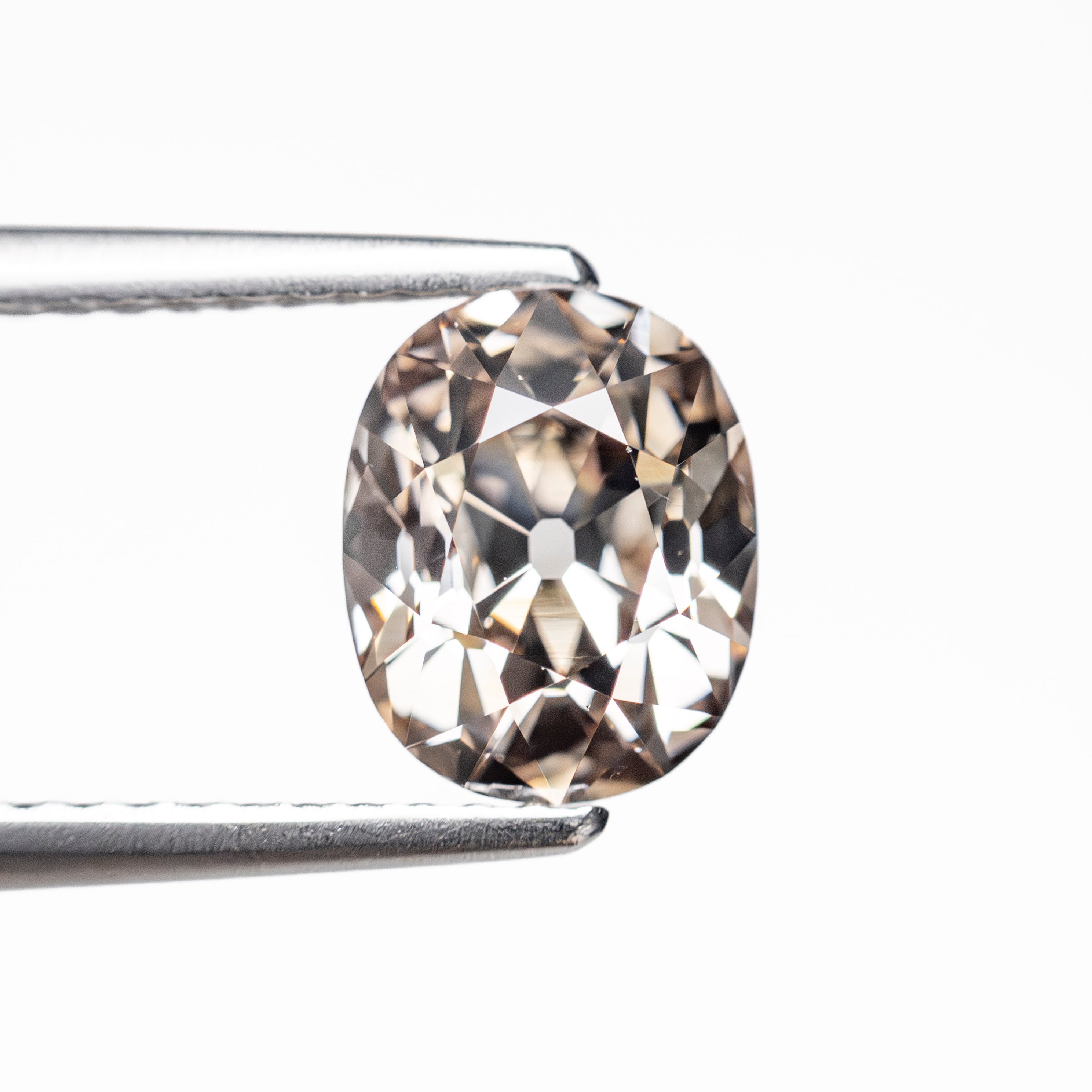 1.58ct 7.88x6.37x4.39mm VS2 C4 Modern Antique Old Mine Cut 27905-01