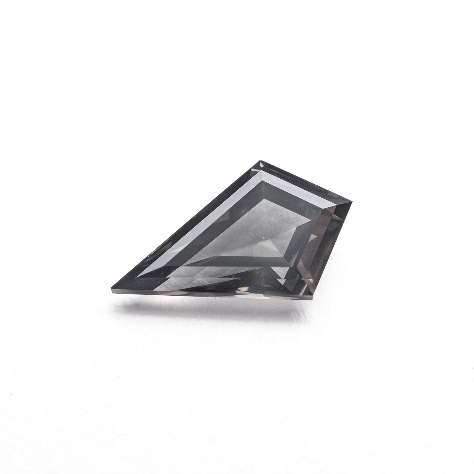 0.70ct 9.05x5.26x2.54mm Kite Step Cut 27909-02