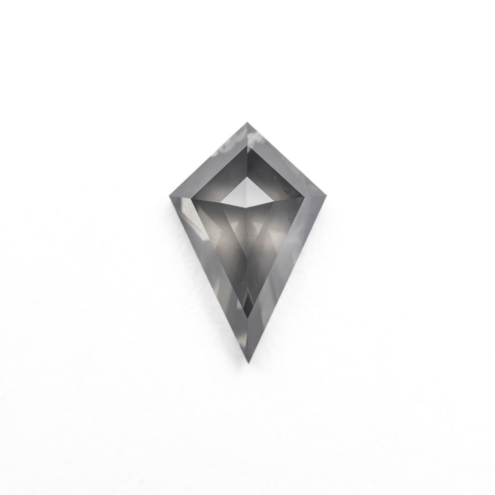 0.73ct 8.37x5.45x2.85mm Kite Rosecut 27909-04