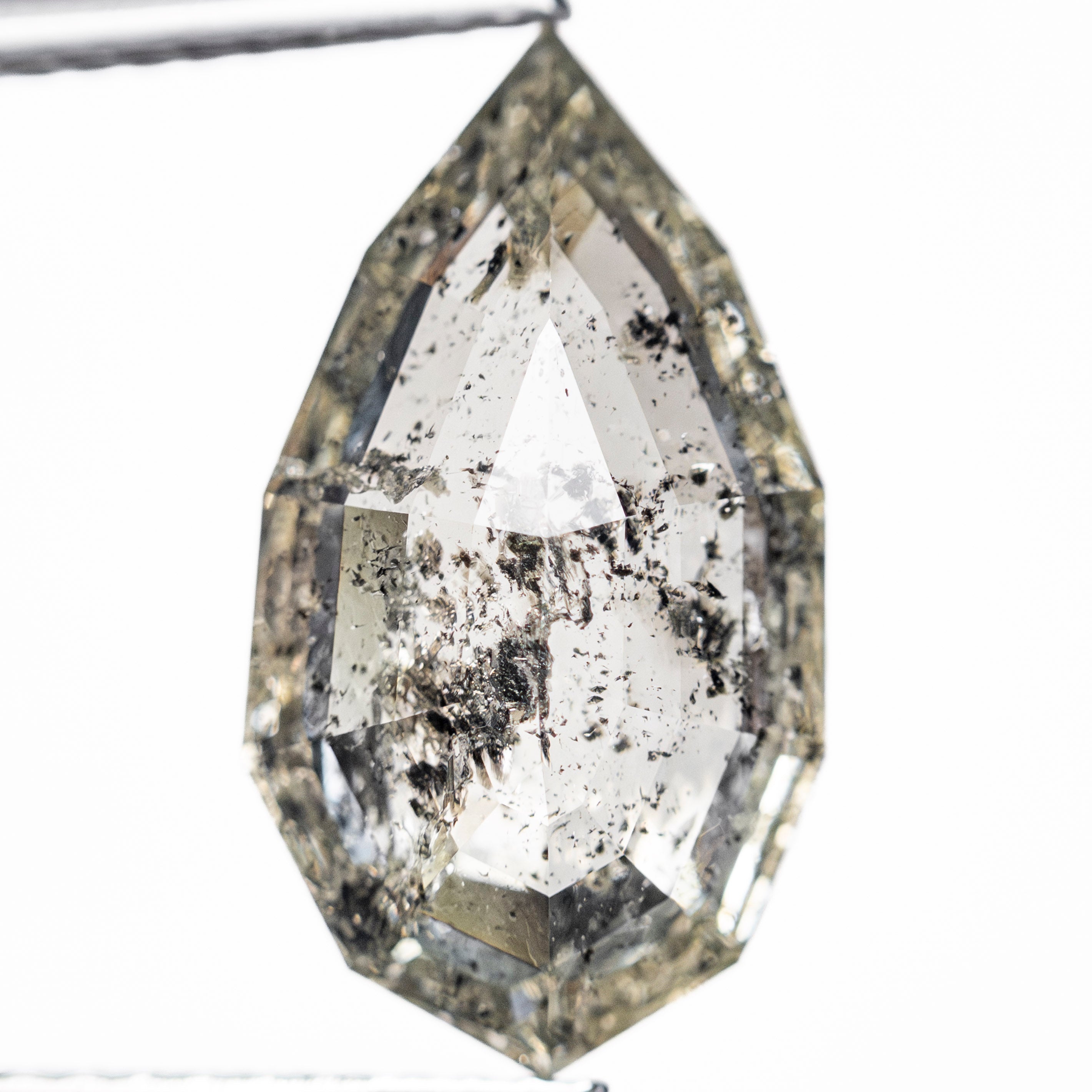 4.51ct 15.61x8.55x4.64mm Geo Pear Step Cut 27910-01