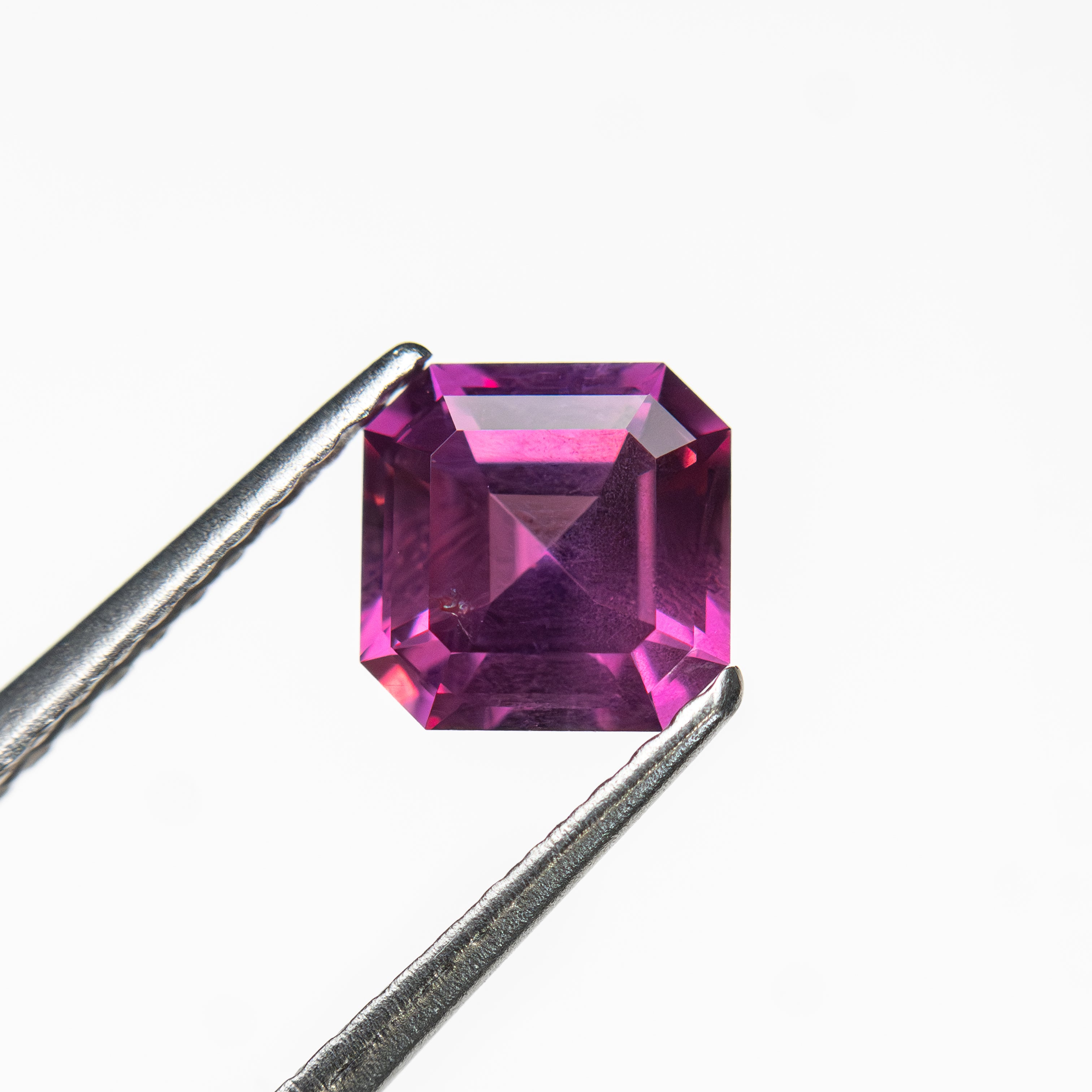 0.94ct 5.48x5.48x3.40mm Cut Corner Square Step Cut Sapphire 27955-27