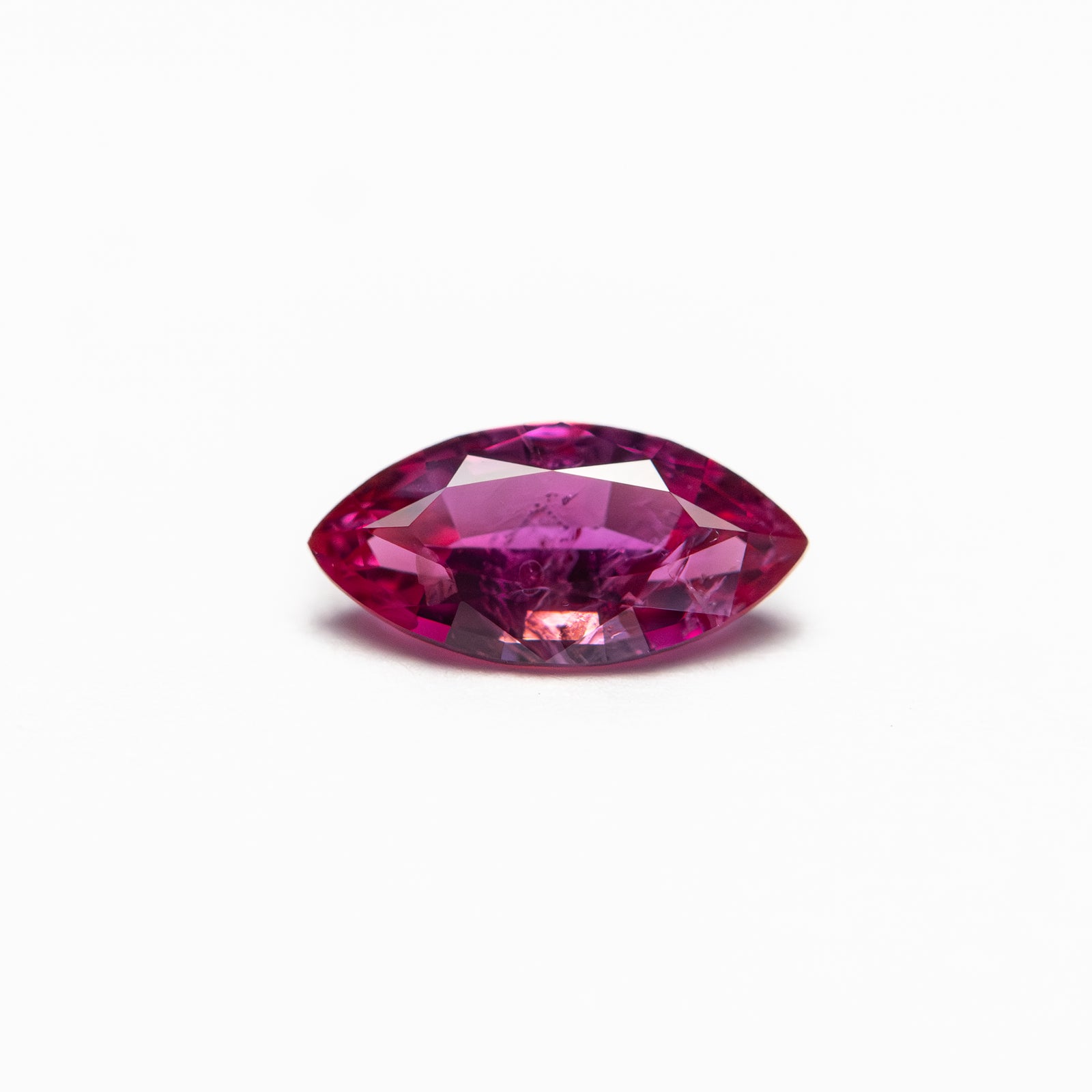 0.53ct 7.50x3.81x2.49mm Marquise Brilliant Sapphire 27956-14