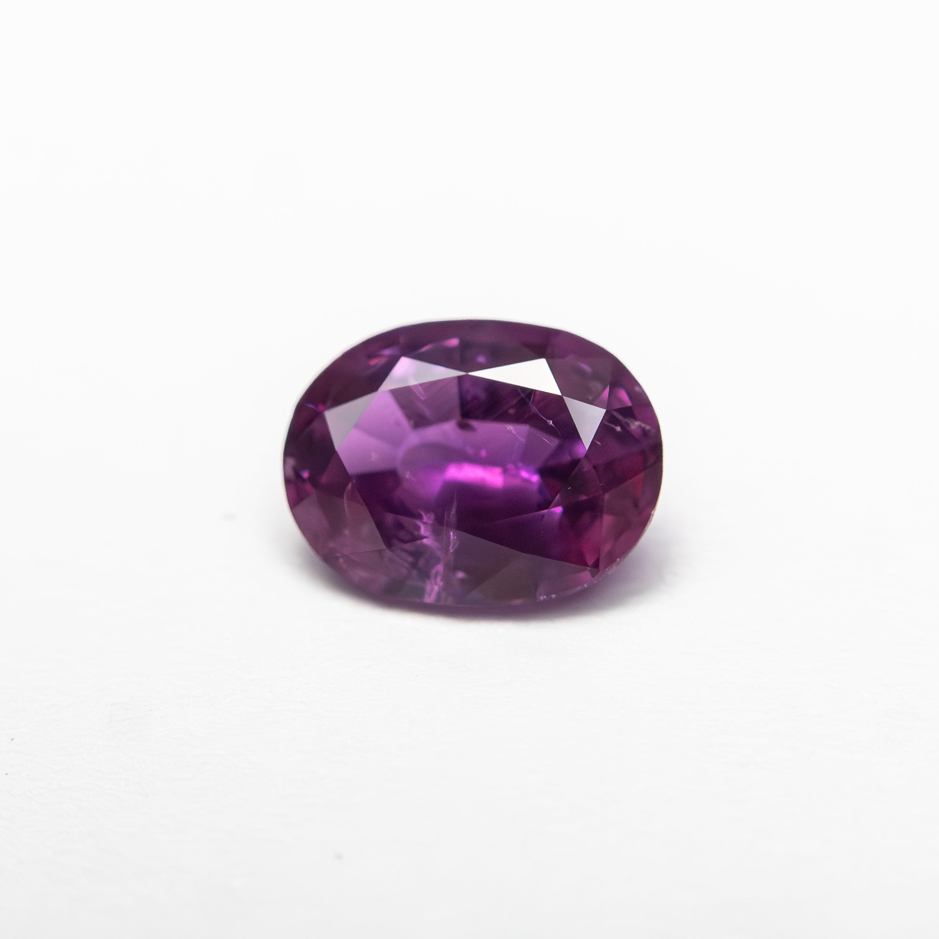 0.96ct 6.84x5.14x3.16mm Oval Brilliant Sapphire 27956-30