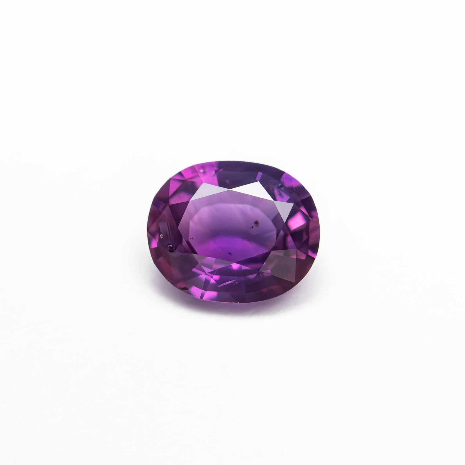 0.67ct 6.00x4.98x2.64mm Oval Brilliant Sapphire 27957-06