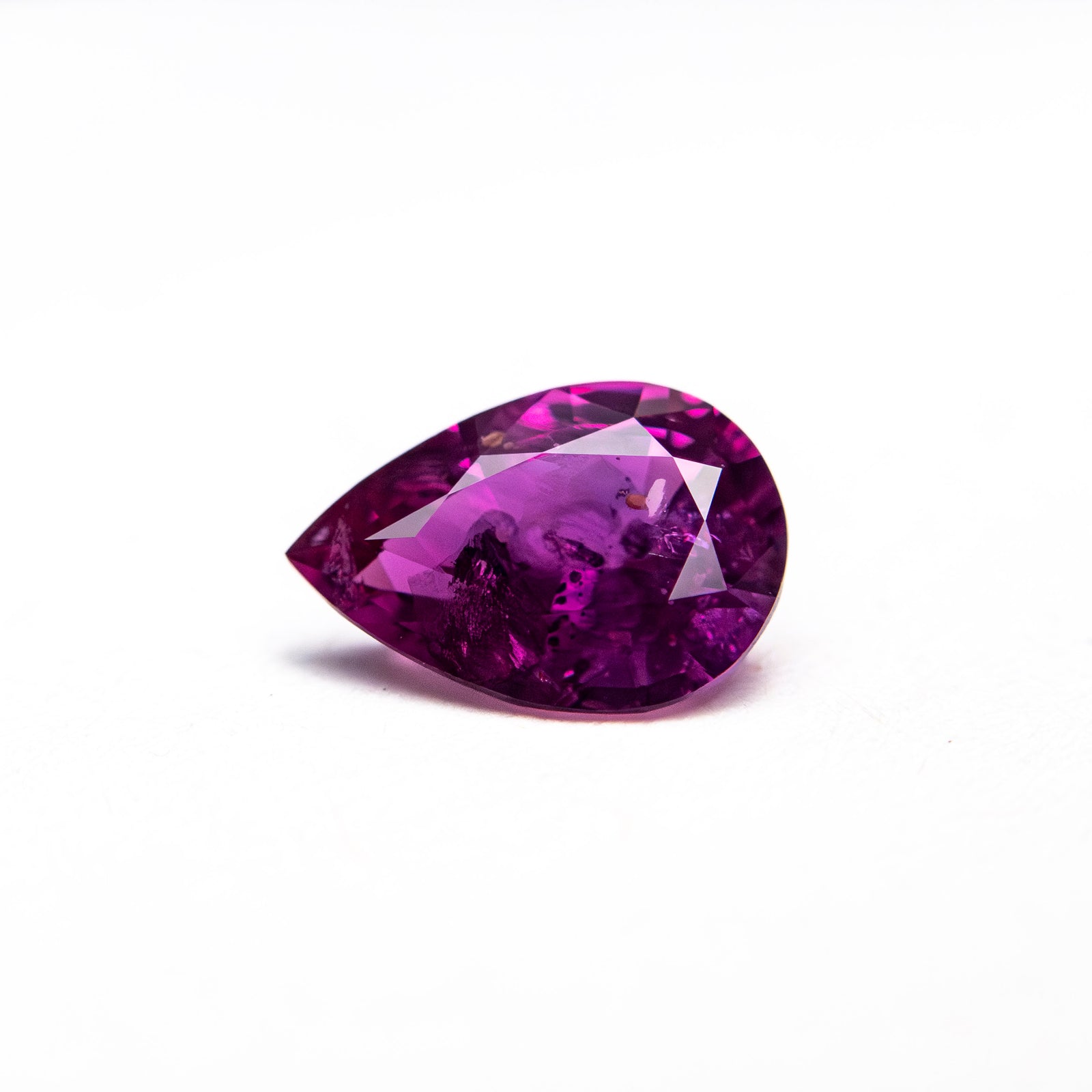1.02ct 7.79x5.47x3.49mm Pear Brilliant Sapphire 27957-21