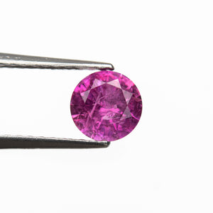 0.71ct 5.53x5.51x3.36mm Round Brilliant Sapphire 27957-23