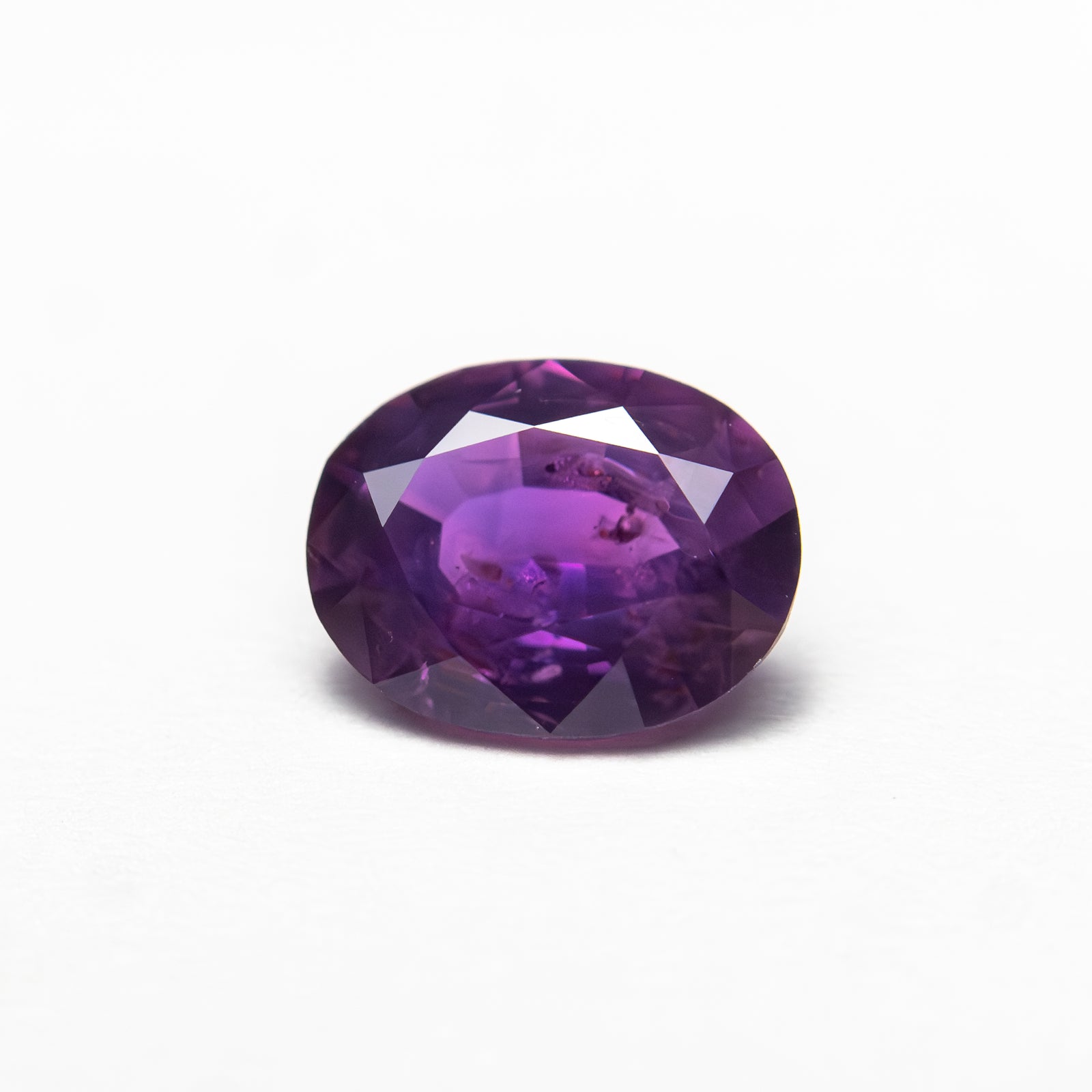 1.27ct 7.50x5.82x3.45mm Oval Brilliant Sapphire 27957-32