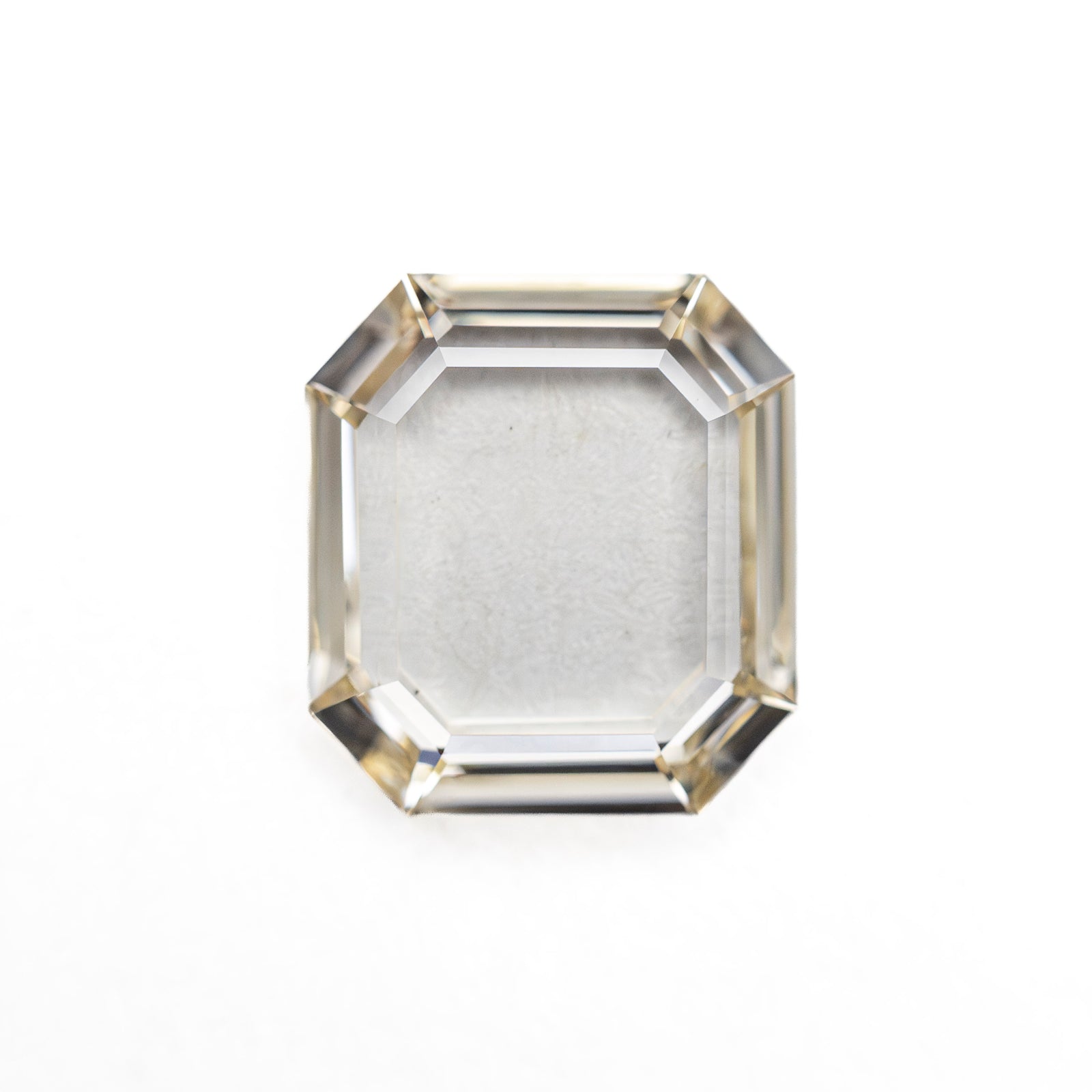 1.54ct 8.53x7.68x1.97mm GIA VVS1 L Cut Corner Rectangle Portrait Cut 28016-01