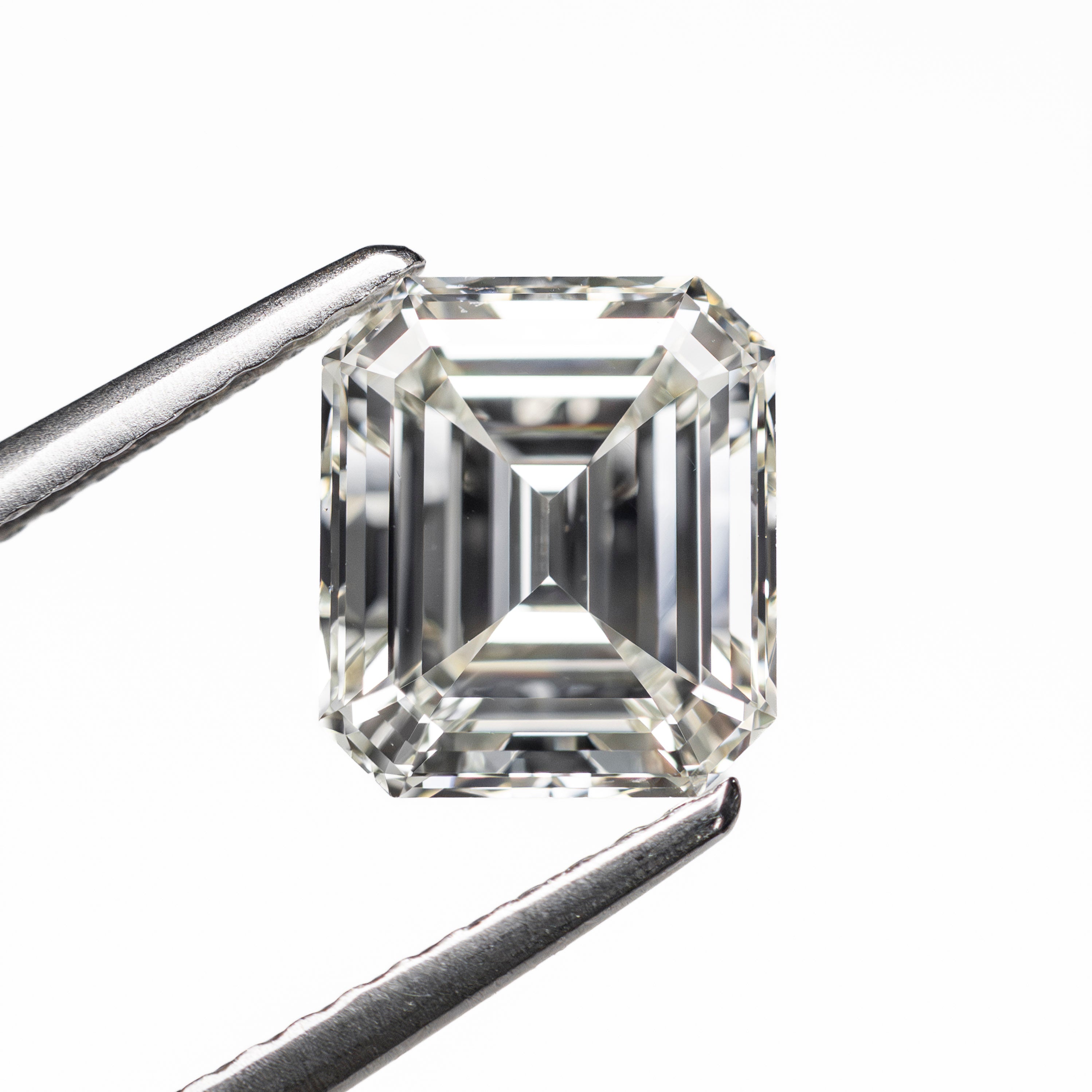 2.01ct 7.88x6.86x4.30mm GIA VS2 K Cut Corner Rectangle Step Cut 28036-01