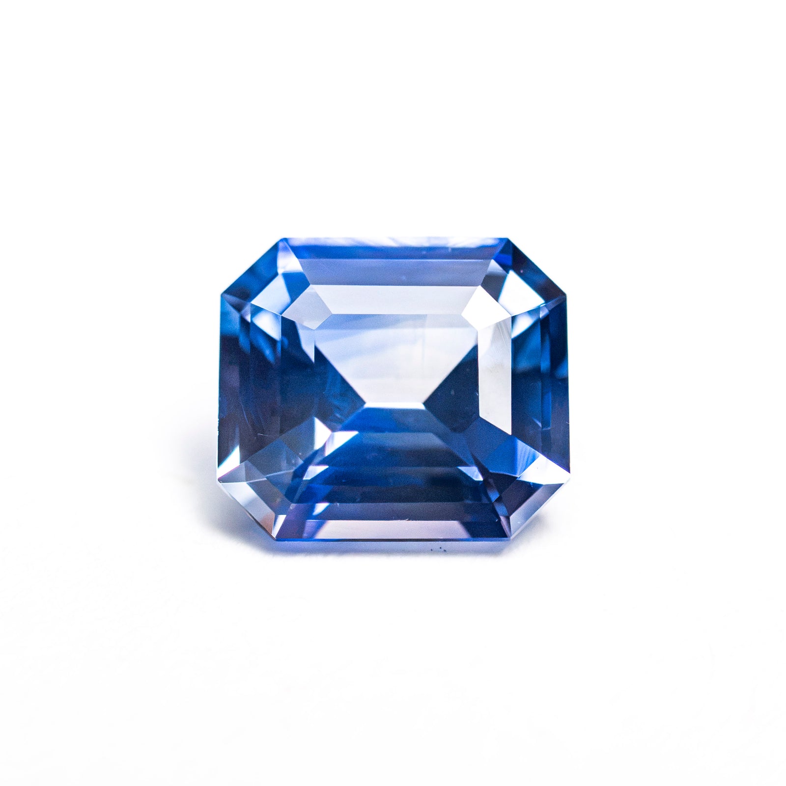 1.64ct 7.24x6.44x3.89mm Cut Corner Rectangle Step Cut Sapphire 28191-01