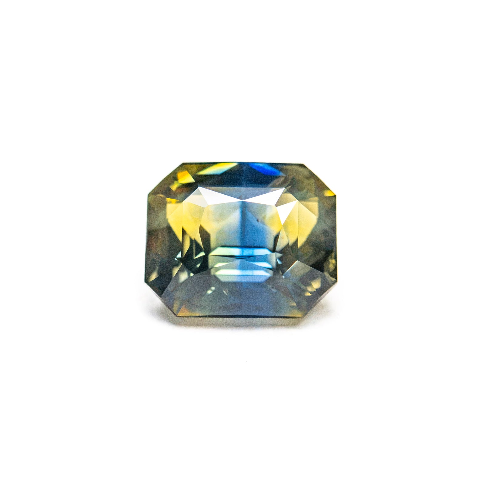 1.52ct 6.59x5.50x4.09mm Cut Corner Rectangle Brilliant Sapphire 28198-01
