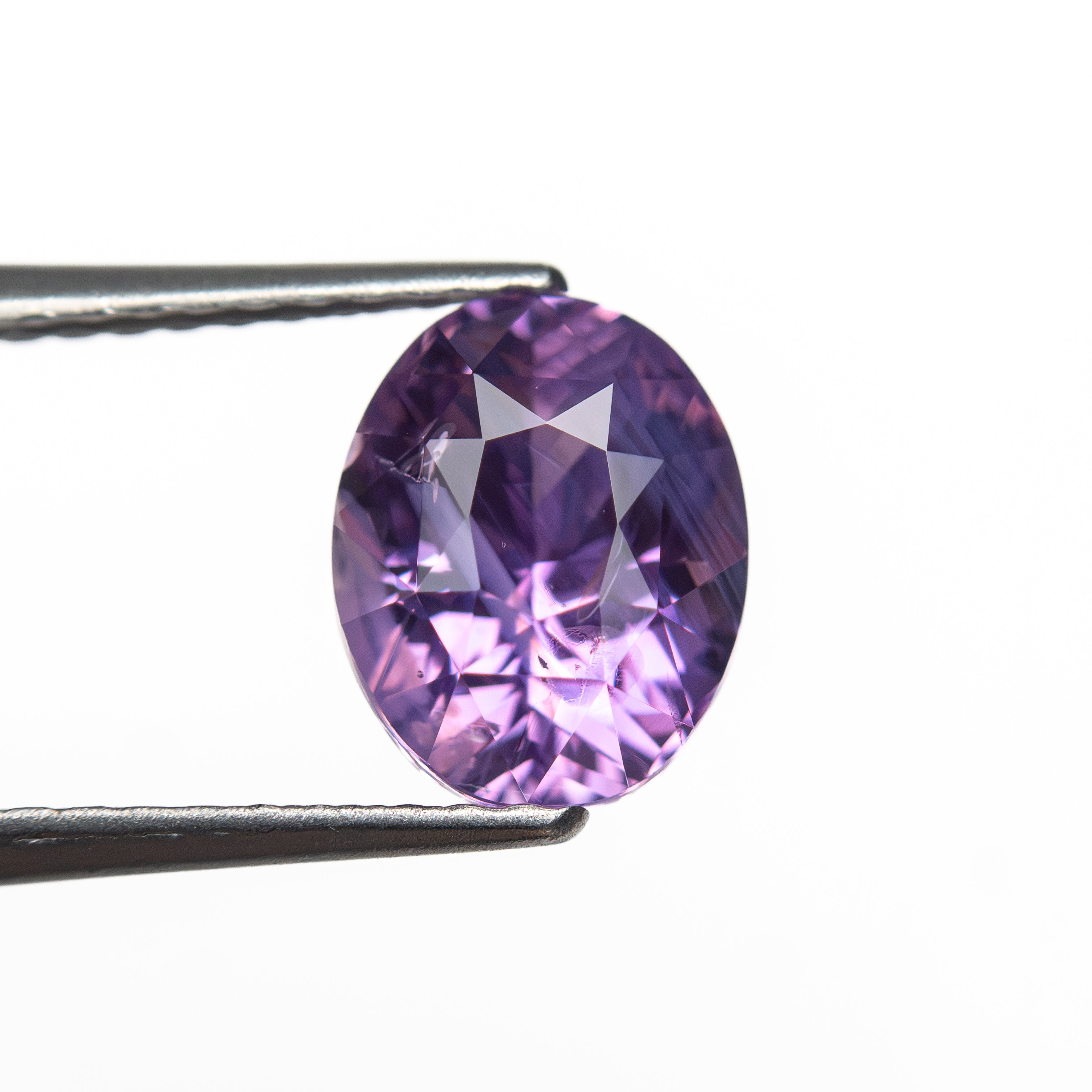 2.15ct 7.90x6.31x5.25mm Oval Brilliant Sapphire 28213-01