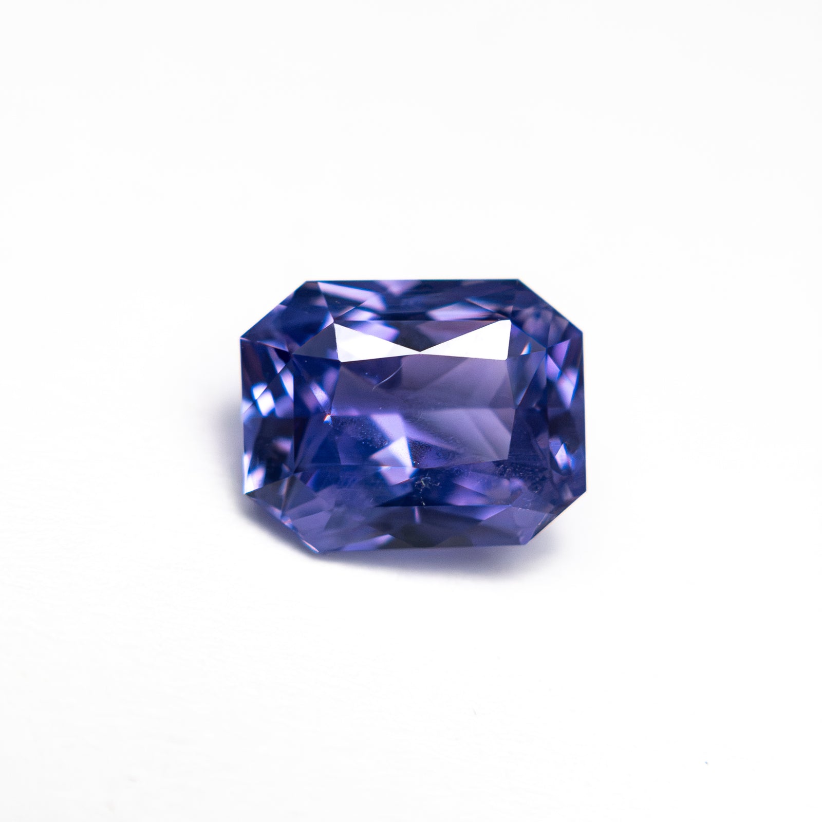 1.58ct 7.39x5.80x3.90mm Cut Corner Rectangle Brilliant Sapphire 28237-01