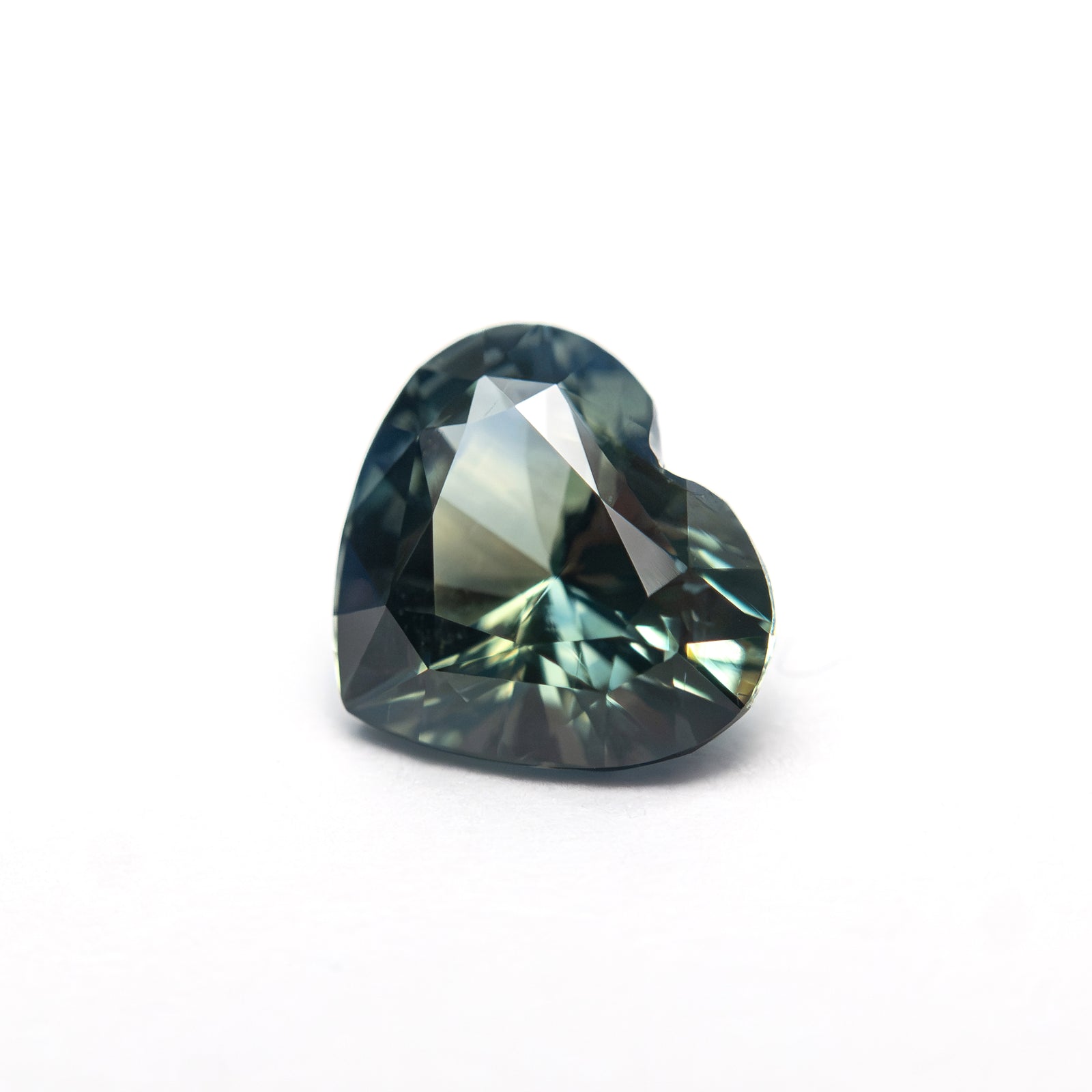 1.51ct 6.54x7.46x4.22mm Heart Brilliant Sapphire 28245-01
