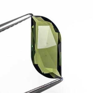 1.95ct 11.11x5.51x2.72mm Flame Rosecut Sapphire 28298-04