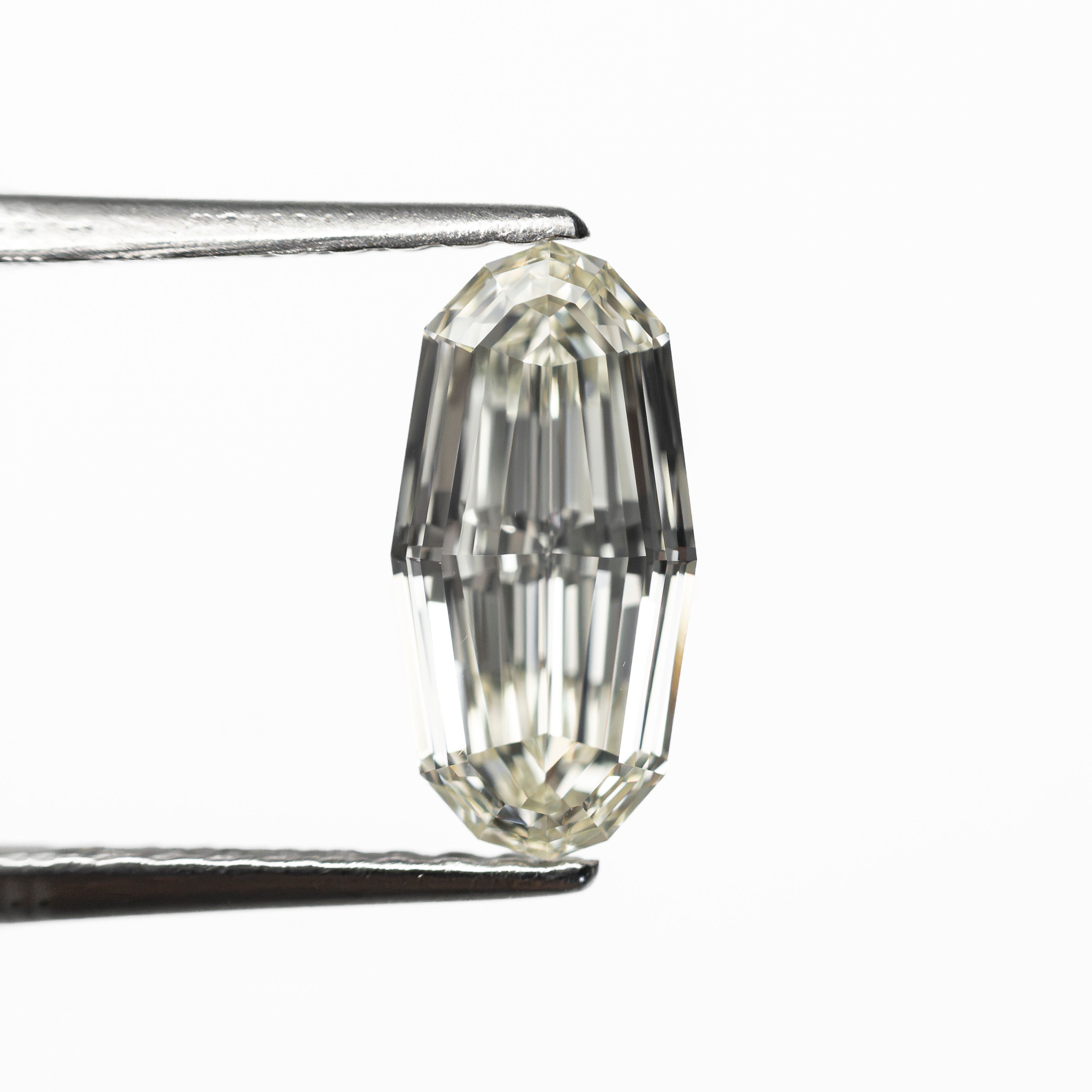 1.00ct 9.15x4.51x2.88mm GIA VVSI K Geo Oval Step Cut 28330-01