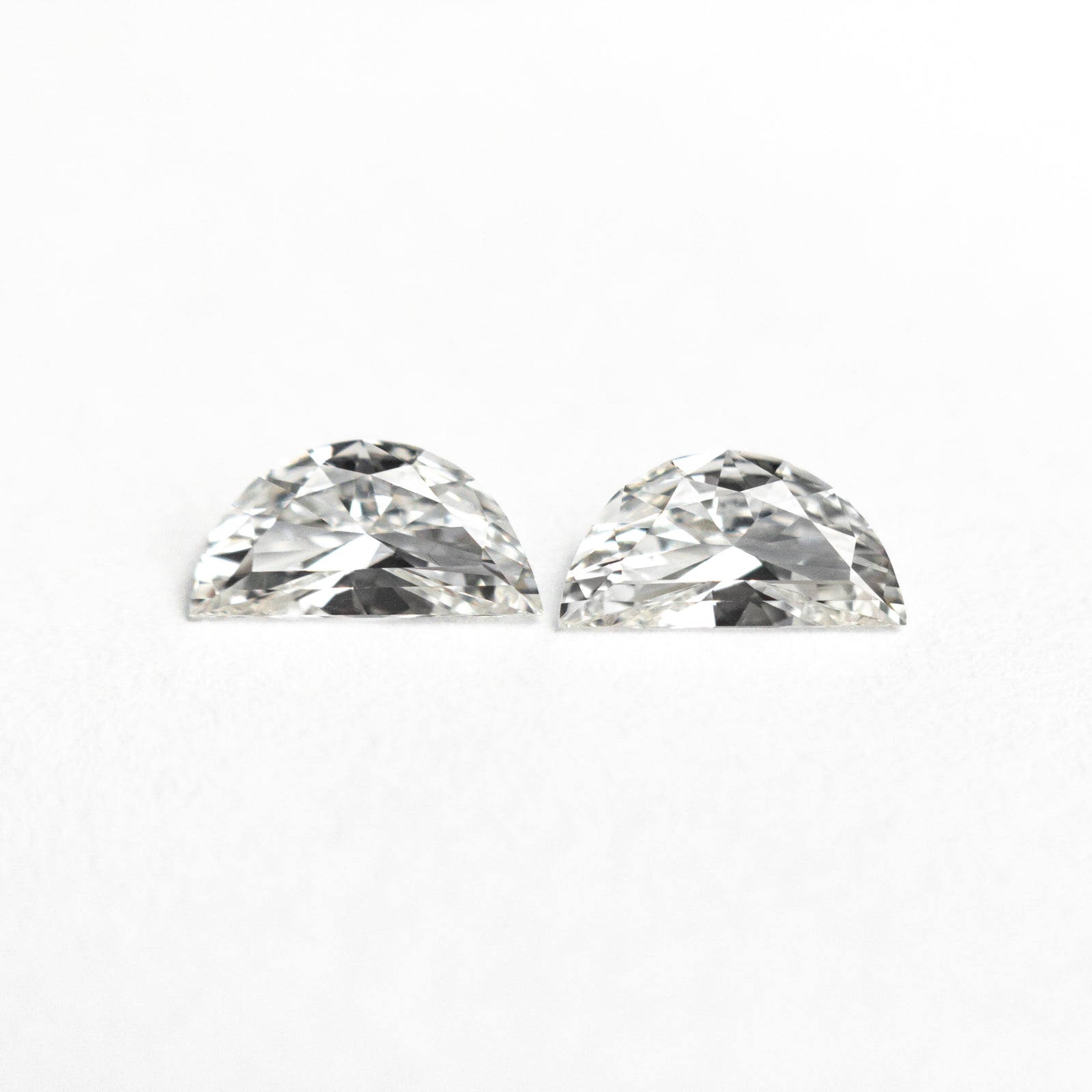 0.38cttw 2pc 5.83x2.99x1.61mm 5.81x3.00x1.57mm F VVS Half Moon Brilliant Matching Pair 26311-01