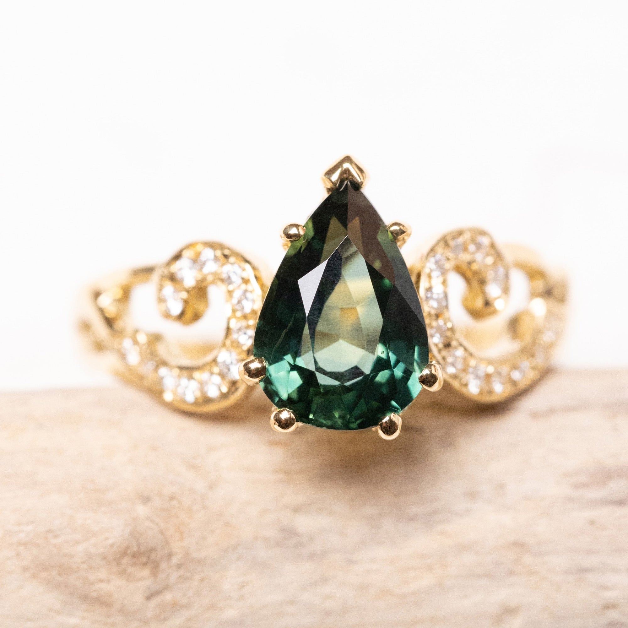 2.16ct Pear Brilliant Sapphire <br><b> Ileava Jewelry </b> | Deep Green Teardrop Layla Ring