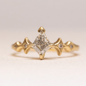 0.84ct Kite Step Cut <br><b> Ileava Jewelry </b> | Sylvie - Kite Shape Canadian Salt and Pepper
