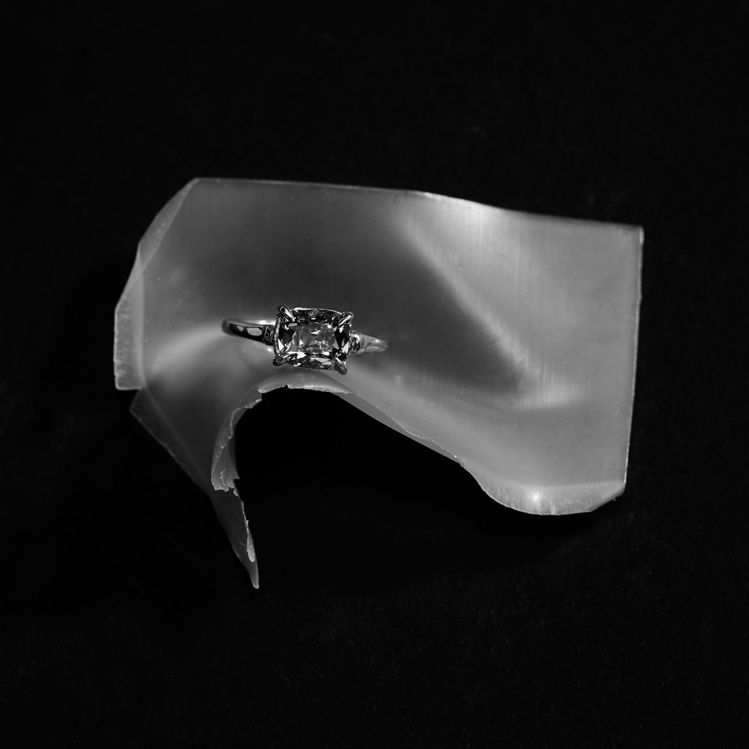 2.22ct Modern Antique Old Mine Cut <br><b> We Are Arrow Ltd </b>| 3/ Modern Antique Champagne Ring