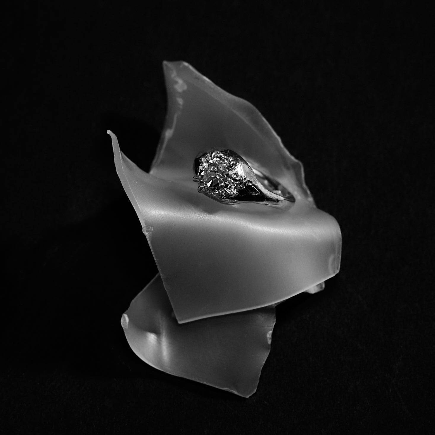 2.38ct Oval Old Mine Cut <br><b> We Are Arrow Ltd </b> | 7/ True Antique Oval Ring