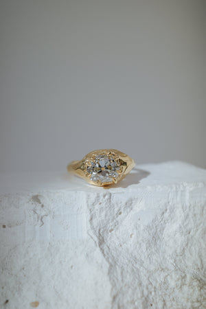 2.38ct Oval Old Mine Cut <br><b> We Are Arrow Ltd </b> | 7/ True Antique Oval Ring