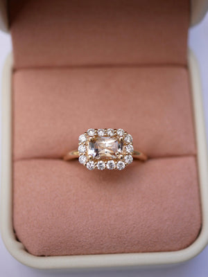 Peach Sapphire Diana Ring