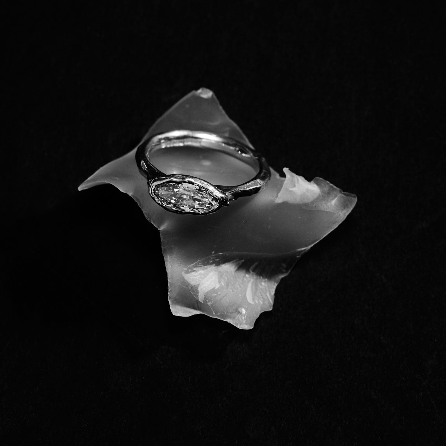 1.00ct Moval Brilliant <br><b> We Are Arrow Ltd </b>| 8/ Modern Antique Ring