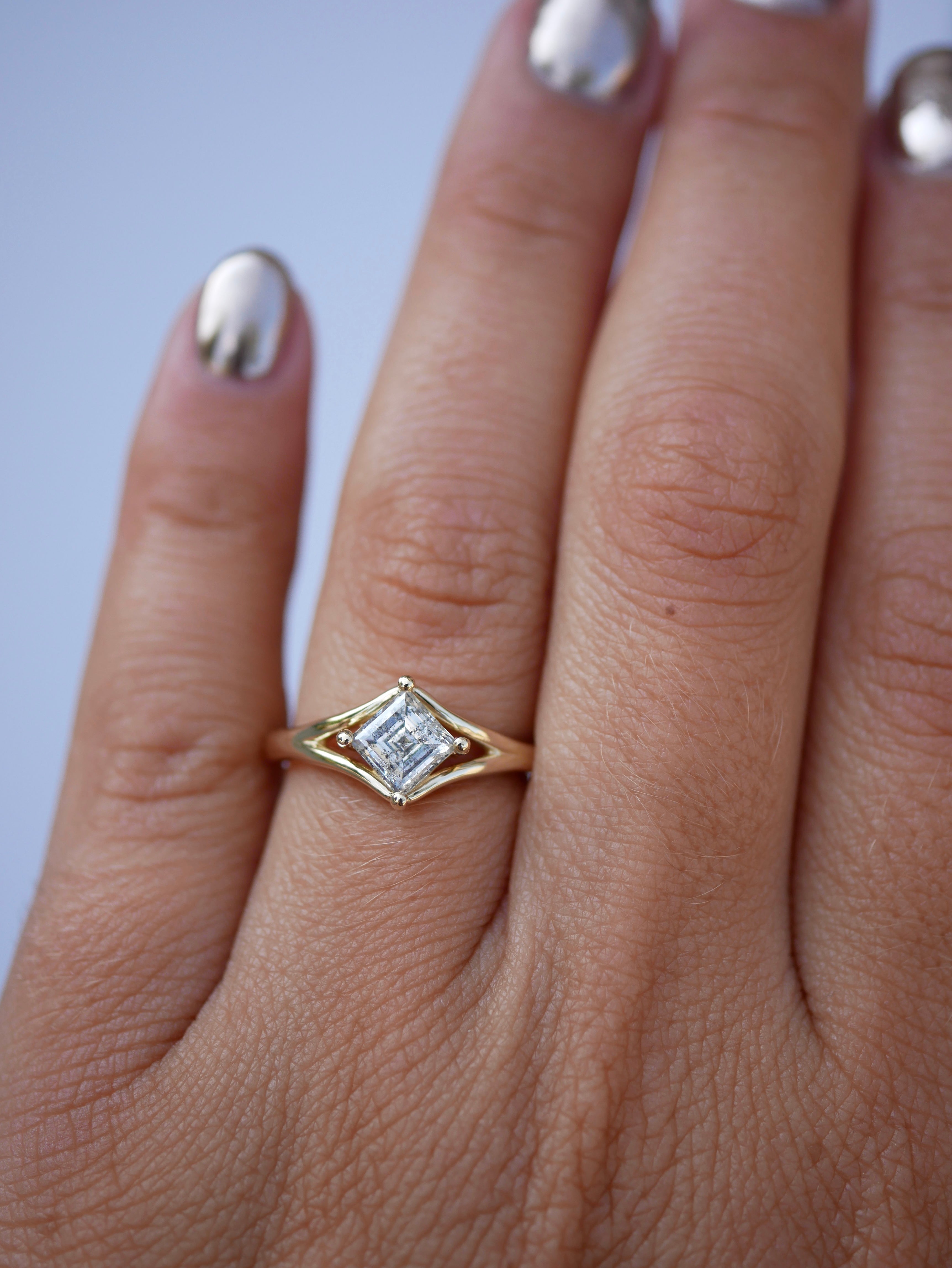 0.87ct Carré Step Cut <br><b> Emily Warden Designs </b>| Split Shank Ring