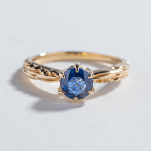 0.85ct Round Brilliant Sapphire <br><b> Angela Monaco Jewelry</b> | Faceted Matrix Solitaire Engagement Ring