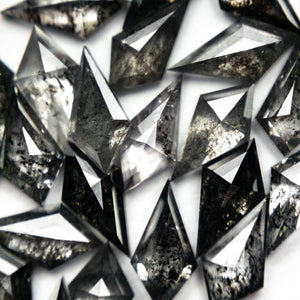 Salt and Pepper Kite Rosecut Melee