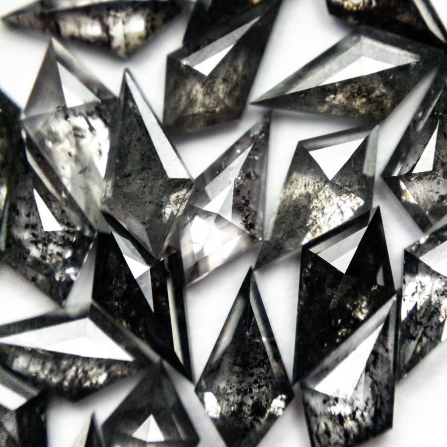 Salt and Pepper Kite Rosecut Melee