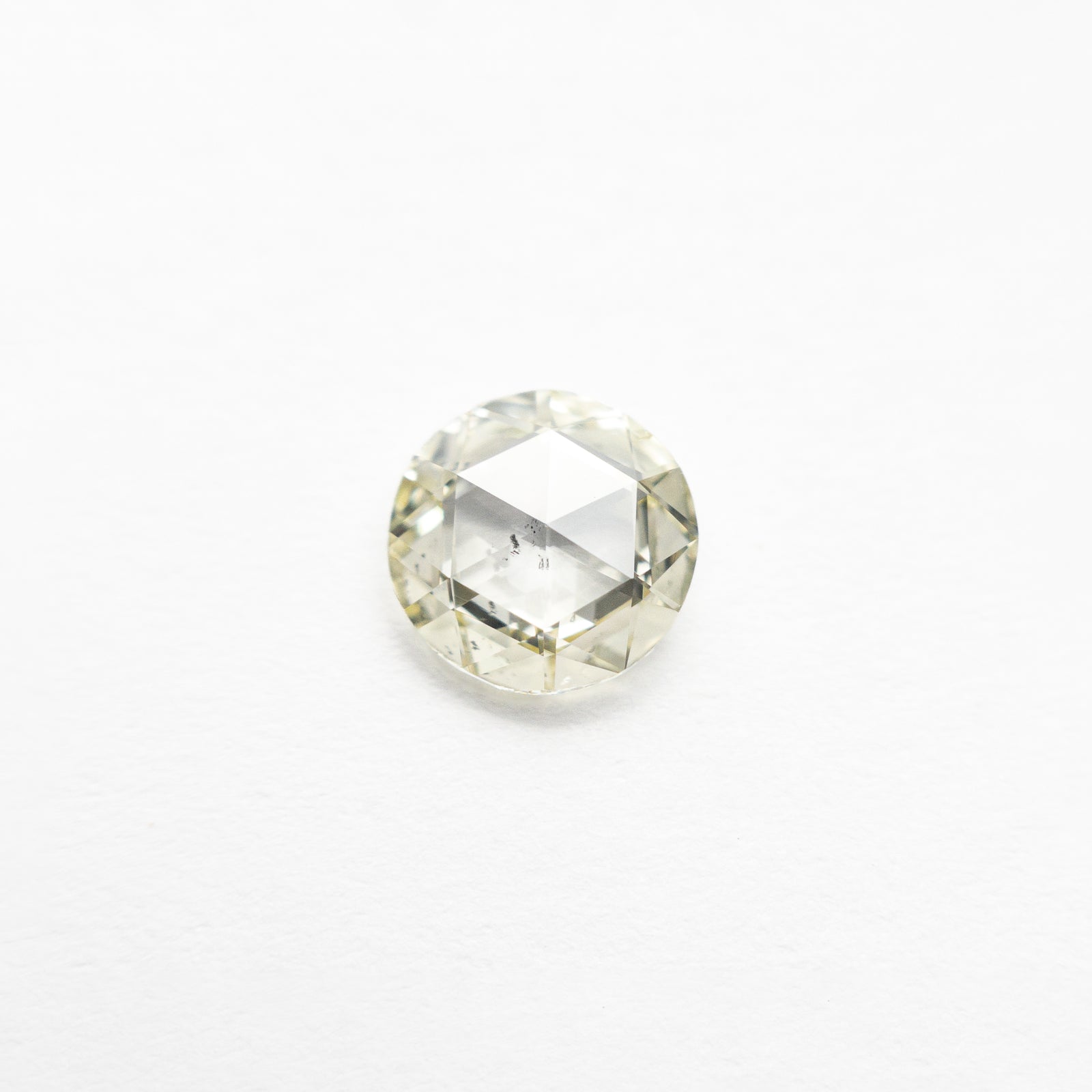 0.52ct 5.72x5.67x1.99mm SI2 U-V Round Double Cut 19017-13