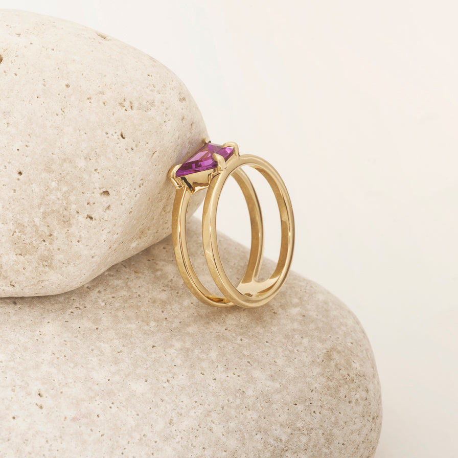Attic Gold | Amalfi Ring <br> 1.26ct Trapezoid Step Cut Sapphire