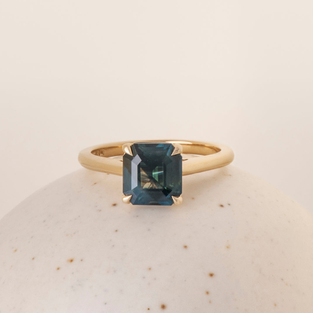 2.52ct Cut Corner Rectangle Step Cut Sapphire <br><b> ATTIC </b>| Freya Ring