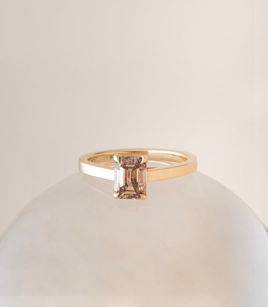 Eddie Ring - Champagne Emerald-Cut Diamond