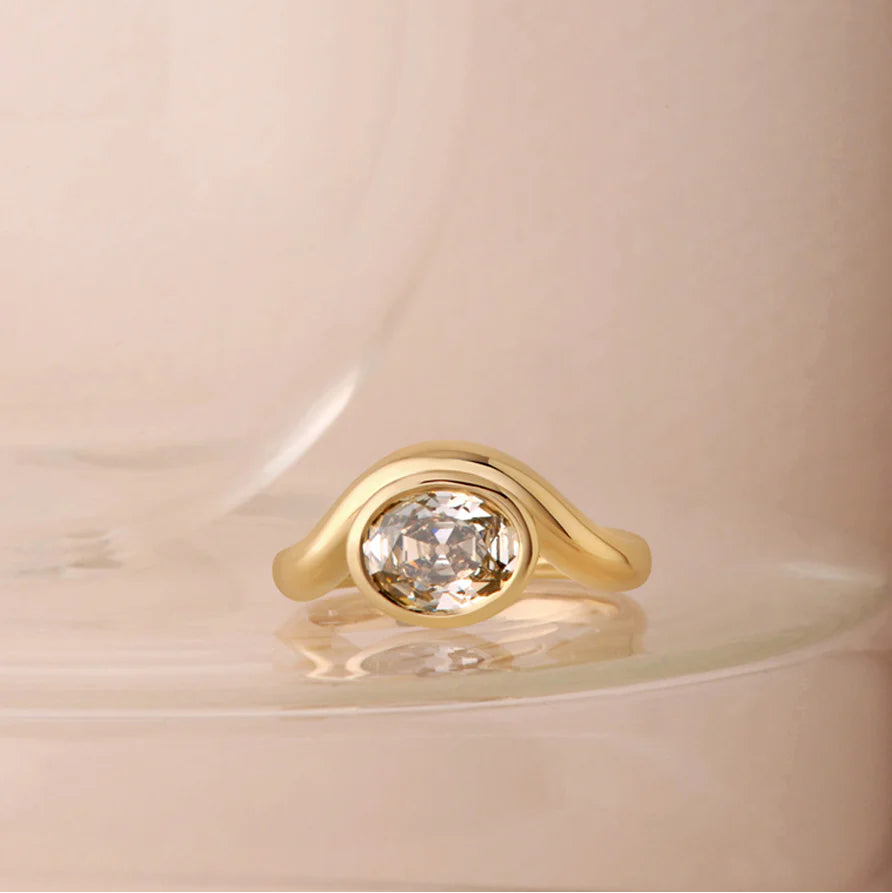 2.03ct Modern Antique Oval Brilliant 🇨🇦<br><b>ATTIC</b> | Ondina Ring