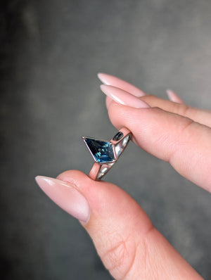 1.43ct Kite Step Cut Sapphire <br><b> H&F Jewellery </b>| Abyss Ring