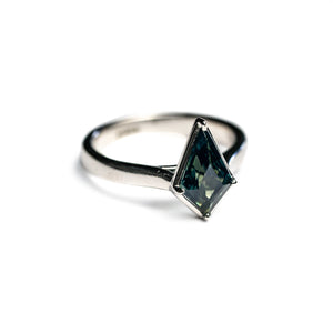 1.43ct Kite Step Cut Sapphire <br><b> H&F Jewellery </b>| Abyss Ring