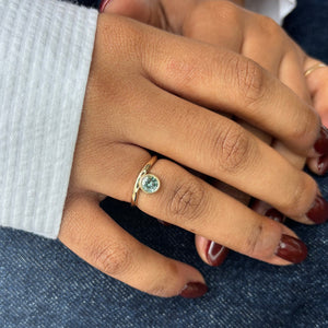 0.59ct Round Brilliant Sapphire <br><b> Pilar Agueci </b>| Camillia Ring No. 7